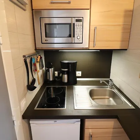 Palafour - Studette Renovee Mae-5531 Apartment *